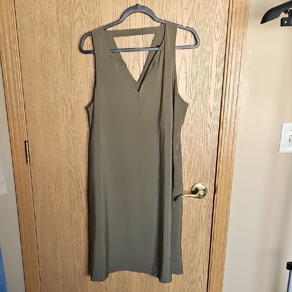 Bannana Republic Olive Green Sleeveless Dress